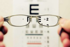Diferencias entre las lentes oftálmicas convencionales y las lentes oftálmicas de tallado digital